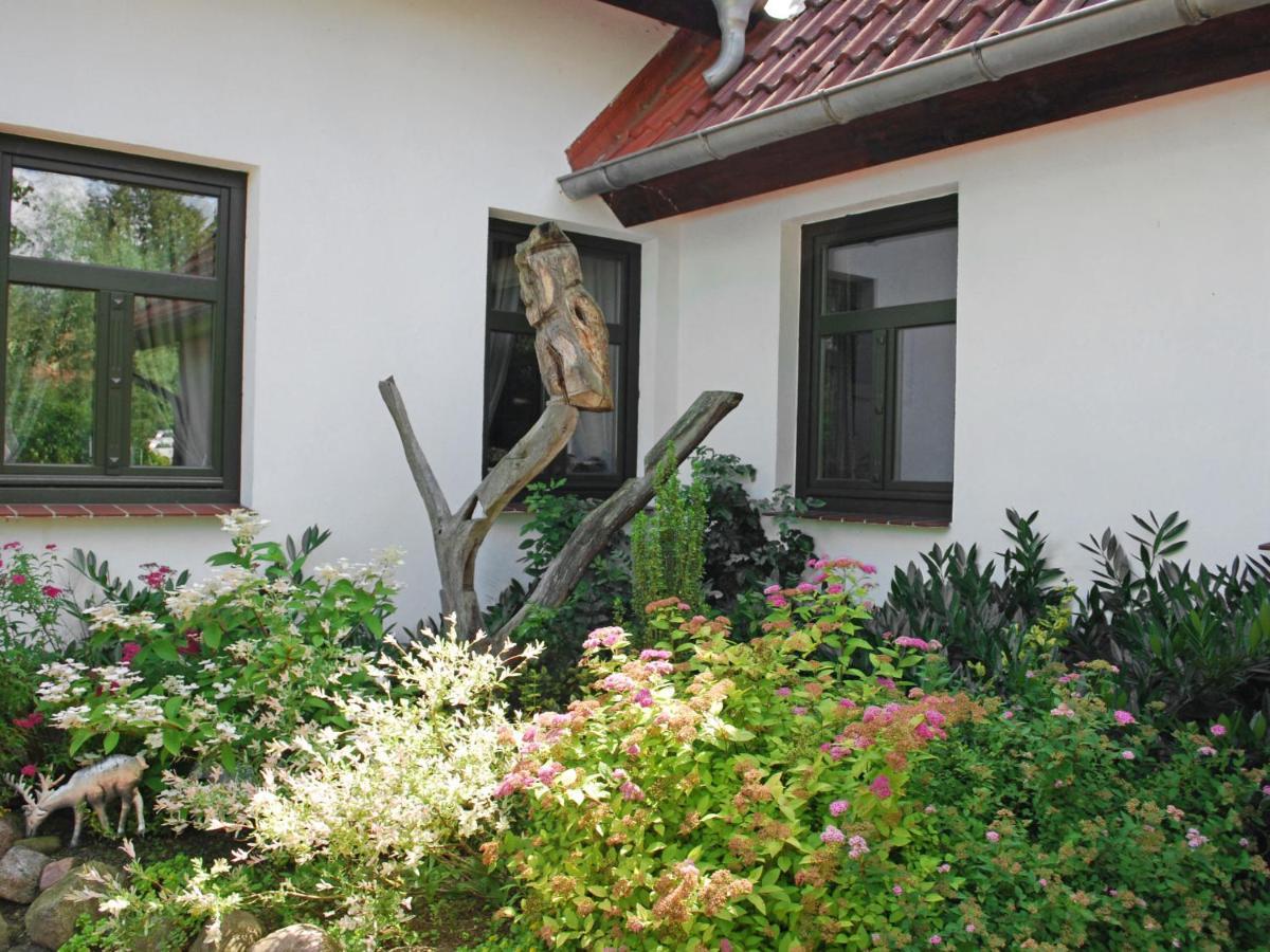 Apartment Gaestehaus Alte Schule-10 By Interhome Dargun Exterior foto